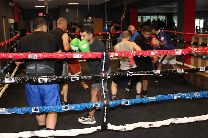 860 Boxing Club Picture 3