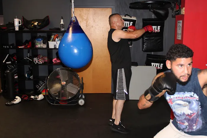 860 Boxing Club Picture 1