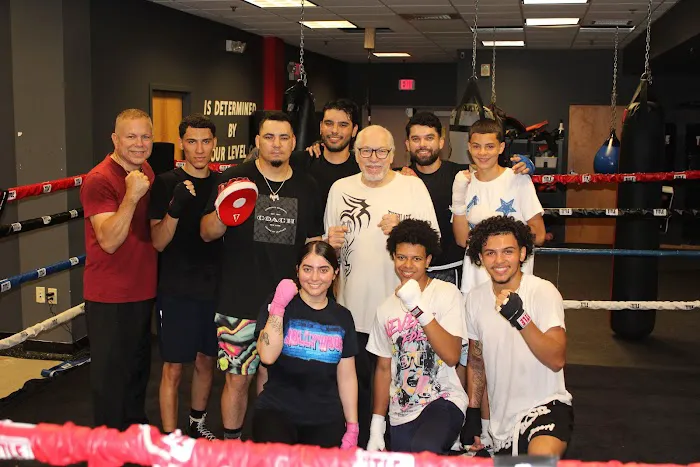 860 boxing gym Picture 9