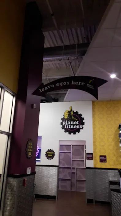 Planet Fitness Picture 1