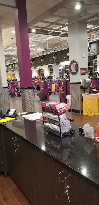 Planet Fitness Picture 4