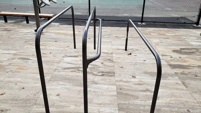 Outdoor Calisthenics Gym at J. Hood Park Picture 6