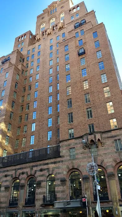 Equinox East 63rd Street Picture 7