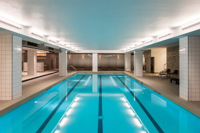 Equinox East 63rd Street Picture 4