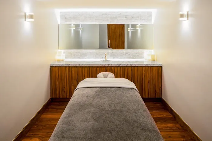 Equinox East 63rd Street Picture 9