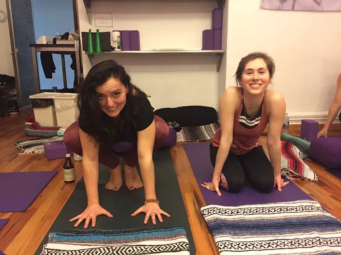 Three Sisters Yoga Picture 5
