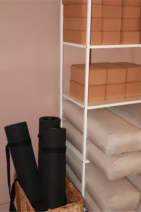 Alma Yoga Studio Picture 10