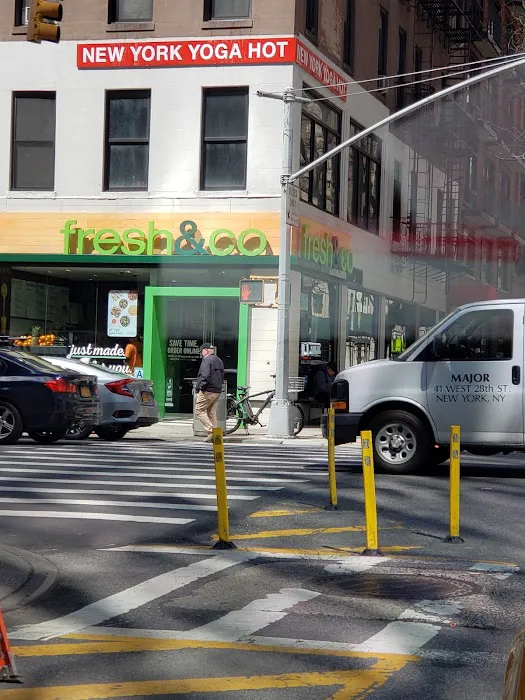 CorePower Yoga - UES 85th & Lex Picture 1