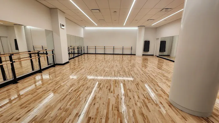 La Central YMCA Picture 8