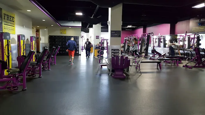 Planet Fitness Picture 2