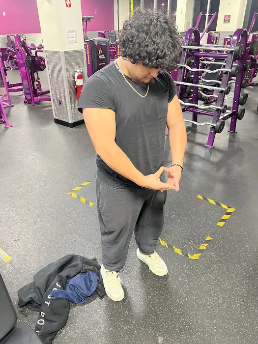 Planet Fitness Picture 10