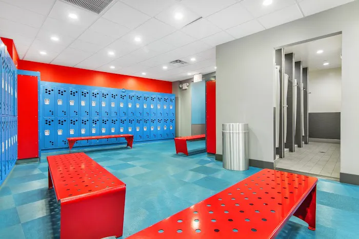 Blink Fitness Concourse Village Picture 7