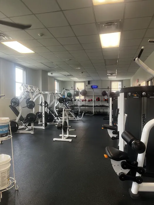 MWR Gym and Pool Picture 3
