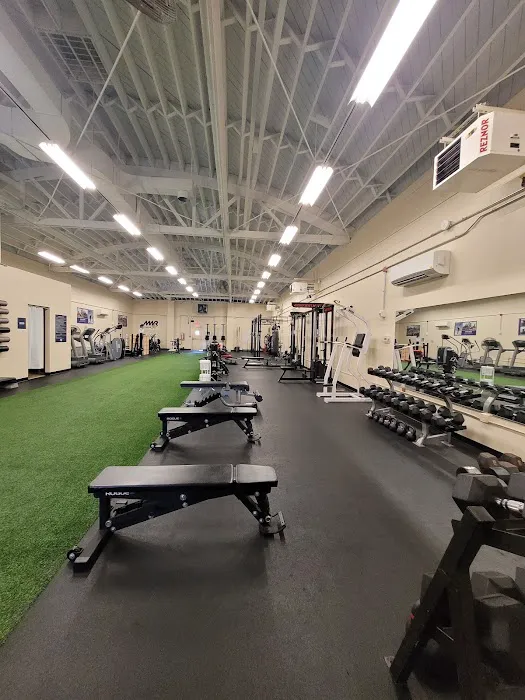 Bldg 714 Gym Picture 2