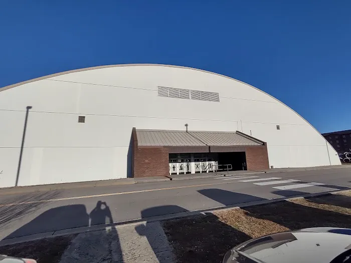 Gregg-Adams Post Field House Picture 3