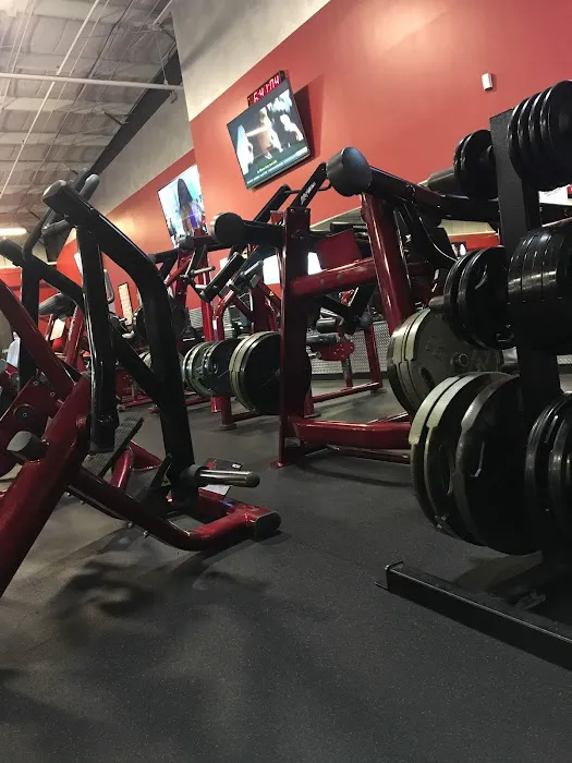 Powerhouse Gym North Canton Picture 1