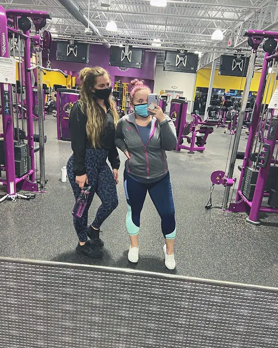 Planet Fitness Picture 6