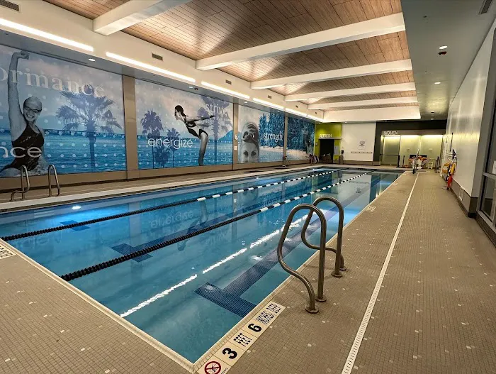 LA Fitness Picture 1