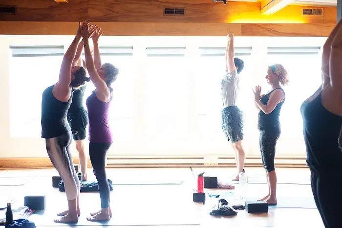 breathe yoga & juice bar Picture 8