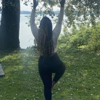Om House of Yoga ico