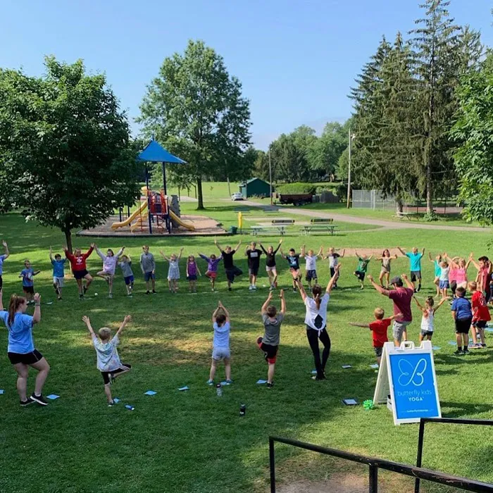 Butterfly Kids YOGA Picture 10