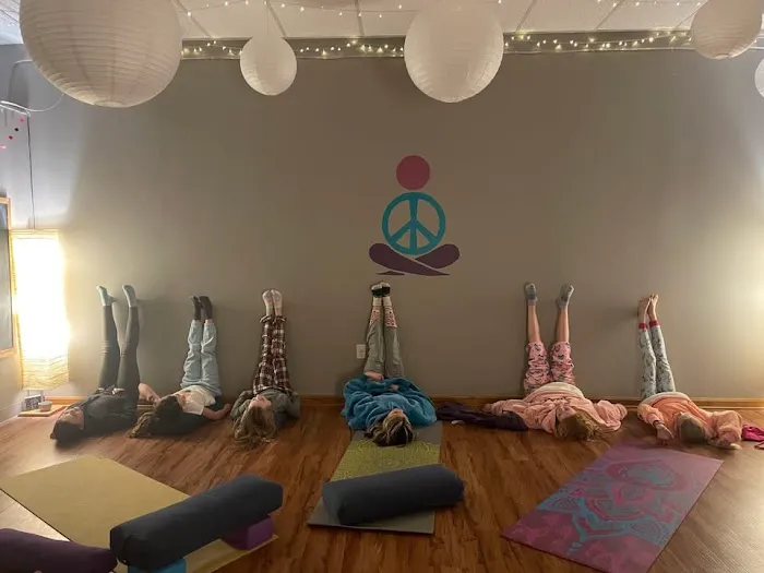 LET'S PLAY & NAMASTE Picture 2