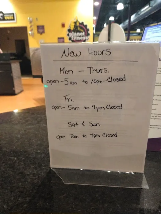 Planet Fitness Picture 10