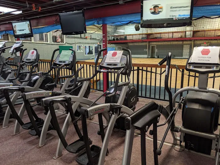 Health Club of Concord Picture 6