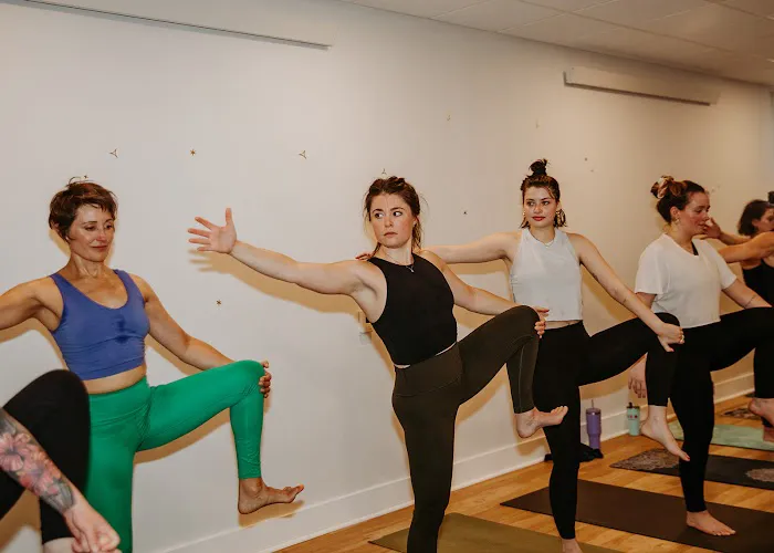 Sol Power Yoga Picture 10