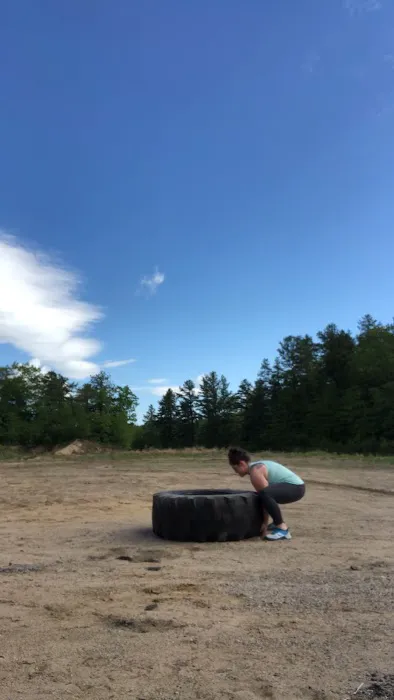 Smitty's Garage Gym Picture 6