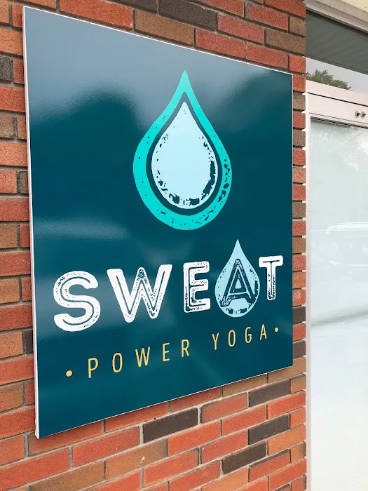 SWEAT Power Yoga Picture 9