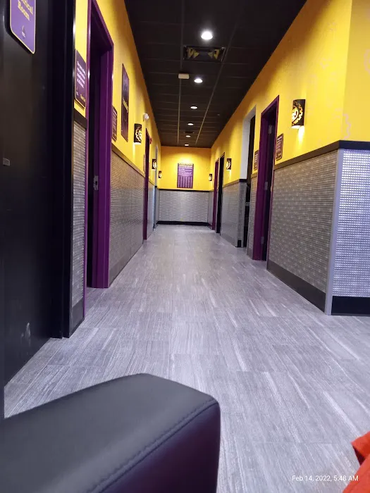 Planet Fitness Picture 9