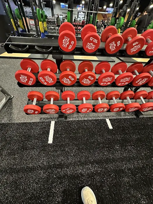Crunch Fitness - Springfield, MA Picture 10