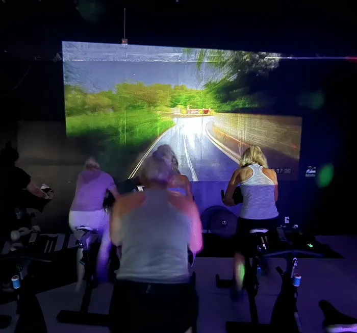 Lisa's Bike & Bootcamp Studio Picture 9