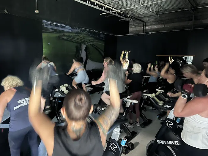 Lisa's Bike & Bootcamp Studio Picture 5