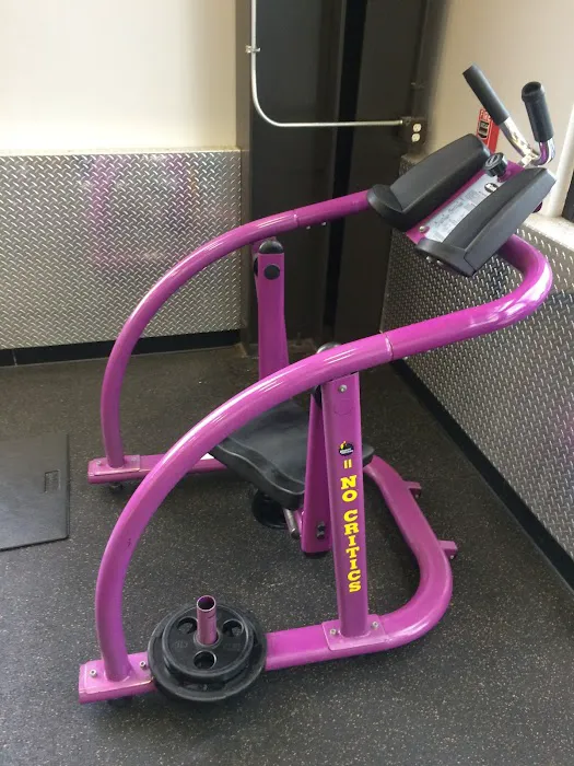 Planet Fitness Picture 8