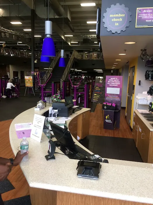 Planet Fitness Picture 2