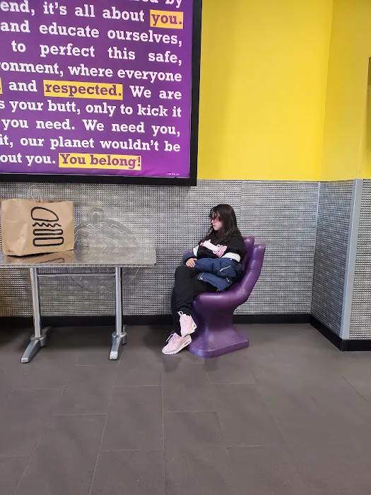 Planet Fitness Picture 10