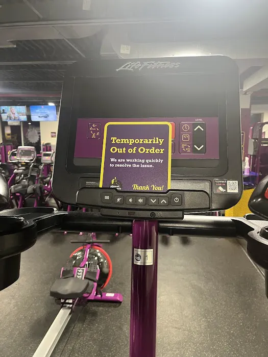 Planet Fitness Picture 5
