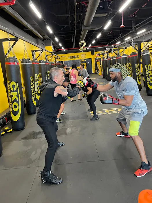 CKO Kickboxing Throggs Neck Picture 8