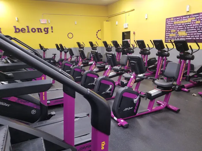 Planet Fitness Picture 7