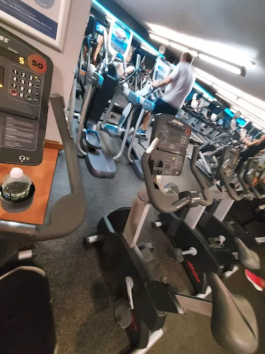 Crunch Fitness - 81st Street Picture 6