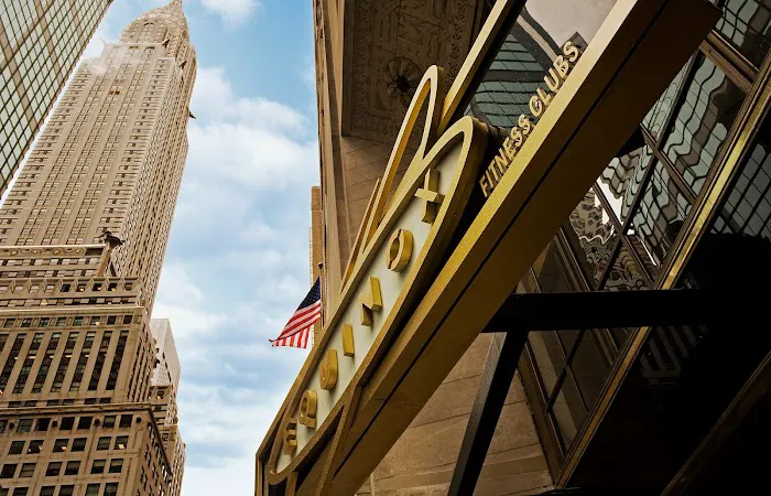Equinox East 44th Street Picture 5