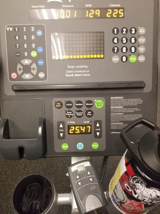 Blink Fitness Williamsburg Picture 5