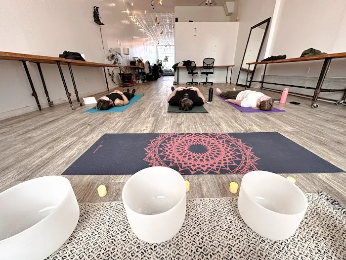 Soundawn Sound Bath Center - Brooklyn Picture 9