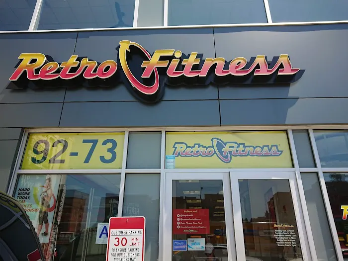 Retro Fitness Picture 1