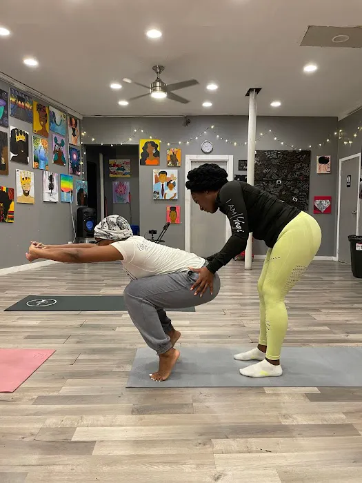 I AM YOGI STUDIOS Picture 6