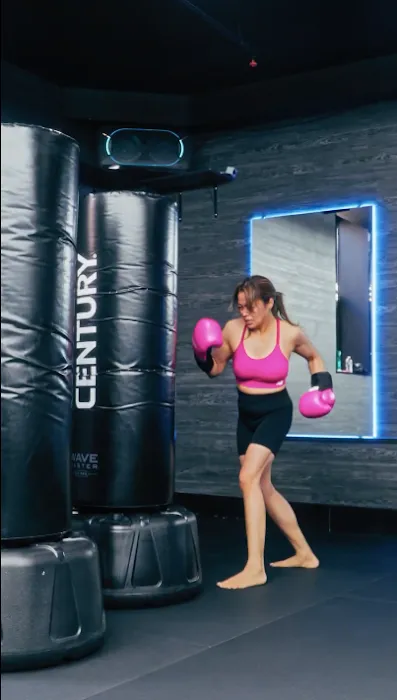 Hooked Kickboxing Picture 9