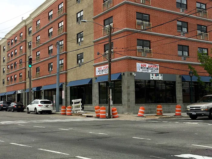 Blink Fitness Valley Stream Picture 6