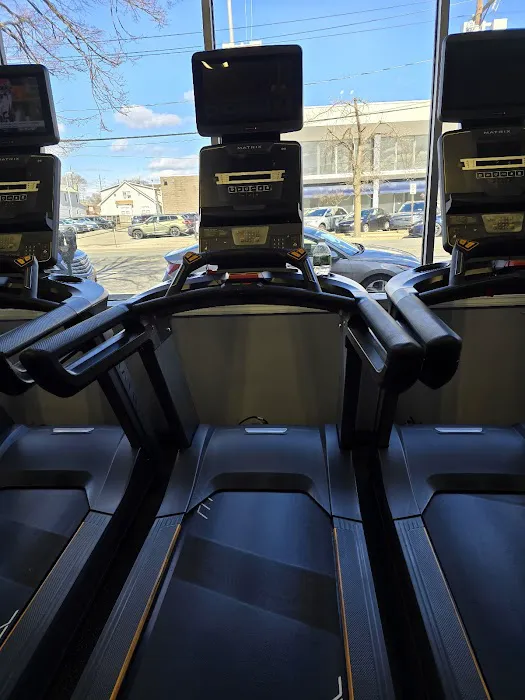 Synergy Fitness Lynbrook Picture 7
